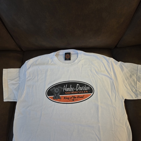 Harley-Davidson White and Orange Graphic Tee - Picture 4 of 5